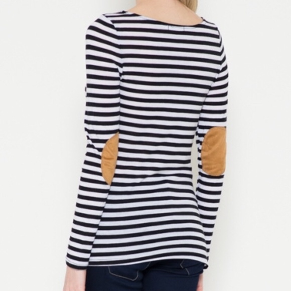 Red/white striped arm patch long sleeved shirt - Picture 3 of 6